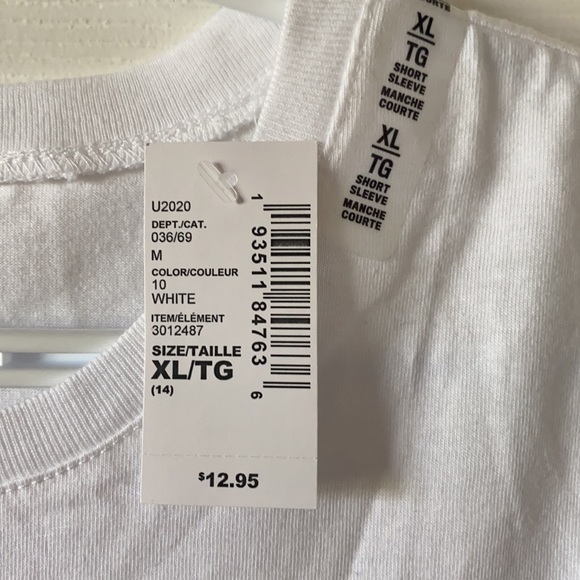 NWT shirt - Picture 2 of 3